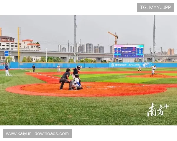 十五运会垒球决赛七局下半辽宁队三击球员接连被接杀出局 十五运会垒球决赛七局下半辽宁队三击球员接连被接杀出局