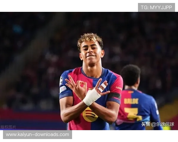 巴萨关注多特蒙德右后卫莱尔森,弗里克欣赏其传中能力 巴萨关注多特蒙德右后卫莱尔森,弗里克欣赏其传中能力